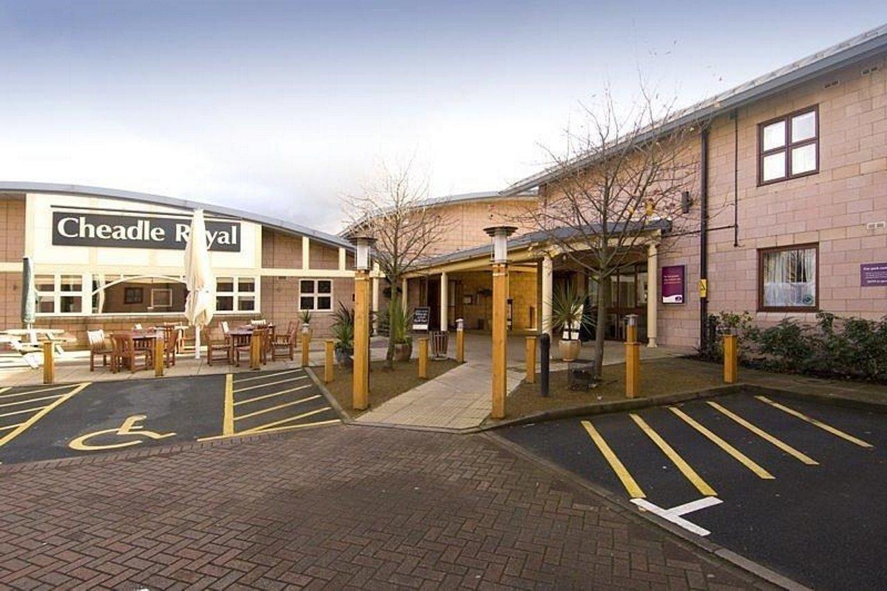 Premier Inn Manchester 奇德尔 外观 照片